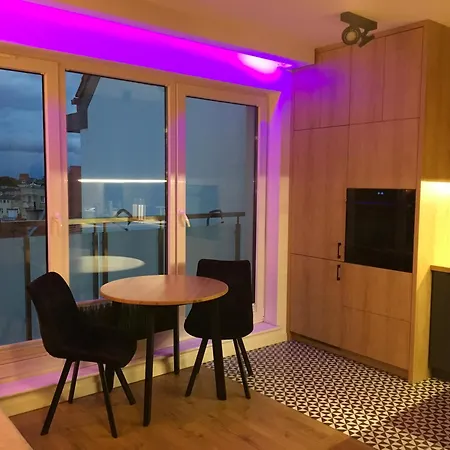 Loft -winda-parking W Hali Garazowej -gratis-business *
