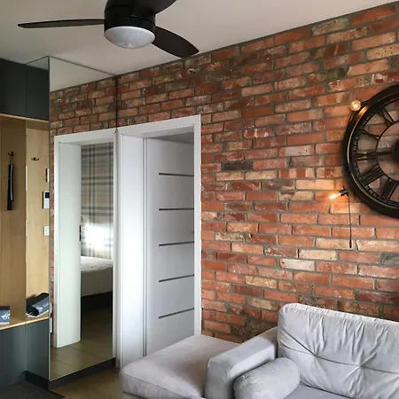 Loft -winda-parking W Hali Garazowej -gratis-business * Elblag
