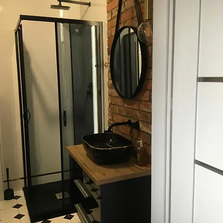 Loft -winda-parking W Hali Garazowej -gratis-business