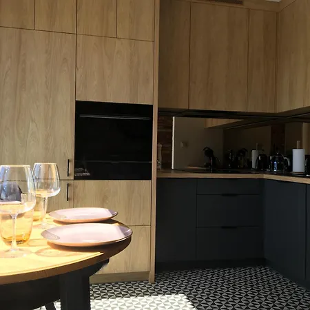 Apartment Loft -winda-parking W Hali Garazowej -gratis-business